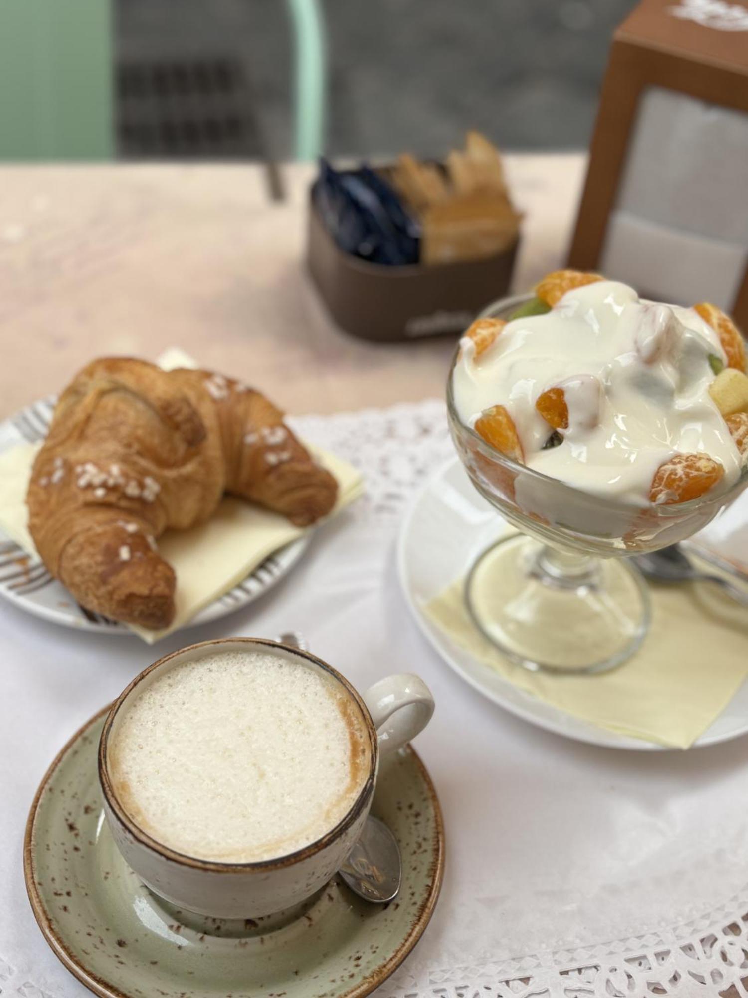 Acomodação com café da manhã  Casa Bernardo Roma